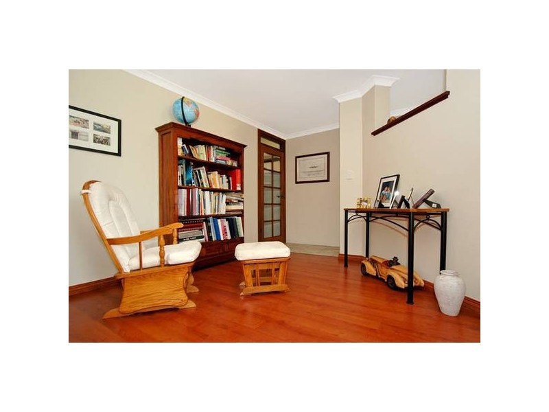 19 Wattlebird Crescent, Ellenbrook WA 6069