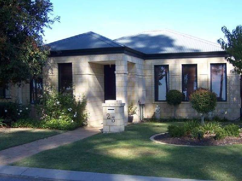 23 Sorrento Turn, Ellenbrook WA 6069
