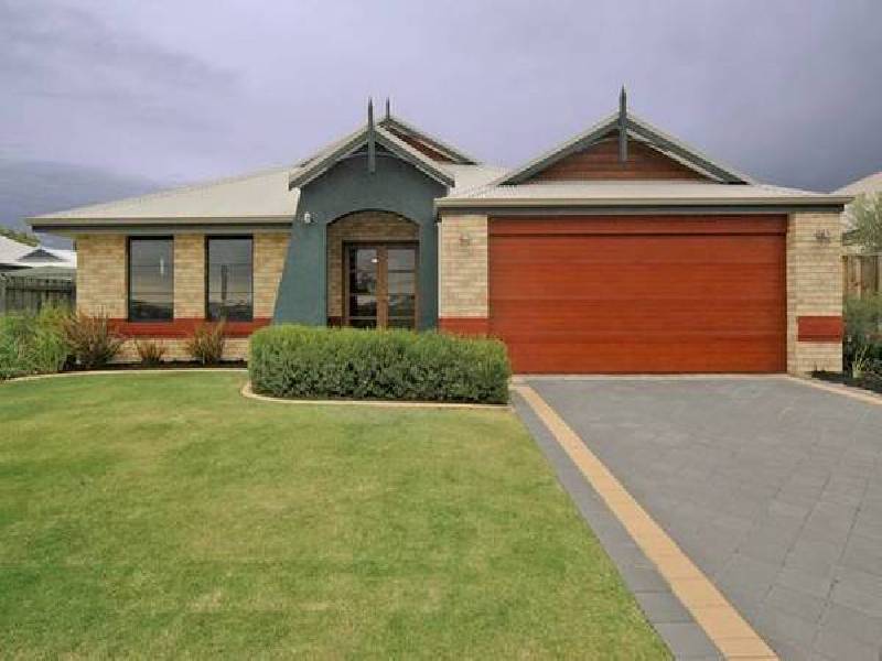 Pinegrove Drive, Ellenbrook WA 6069