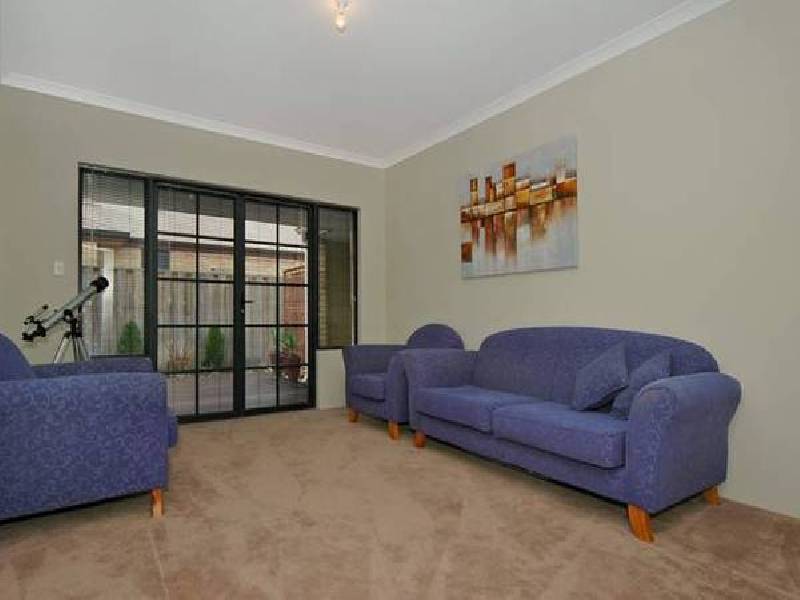 Pinegrove Drive, Ellenbrook WA 6069