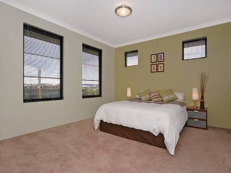 Pinegrove Drive, Ellenbrook WA 6069