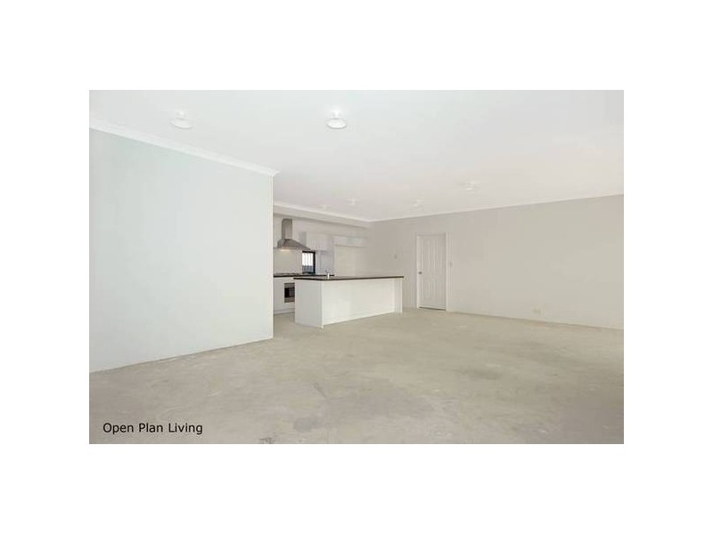 25 Pirianda, Ellenbrook WA 6069