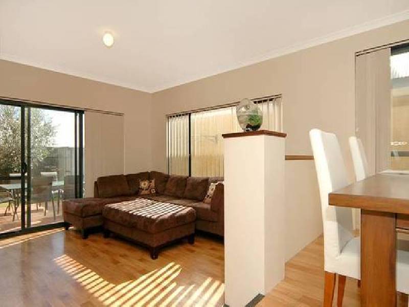 7 Cherrabun Way, Ellenbrook WA 6069