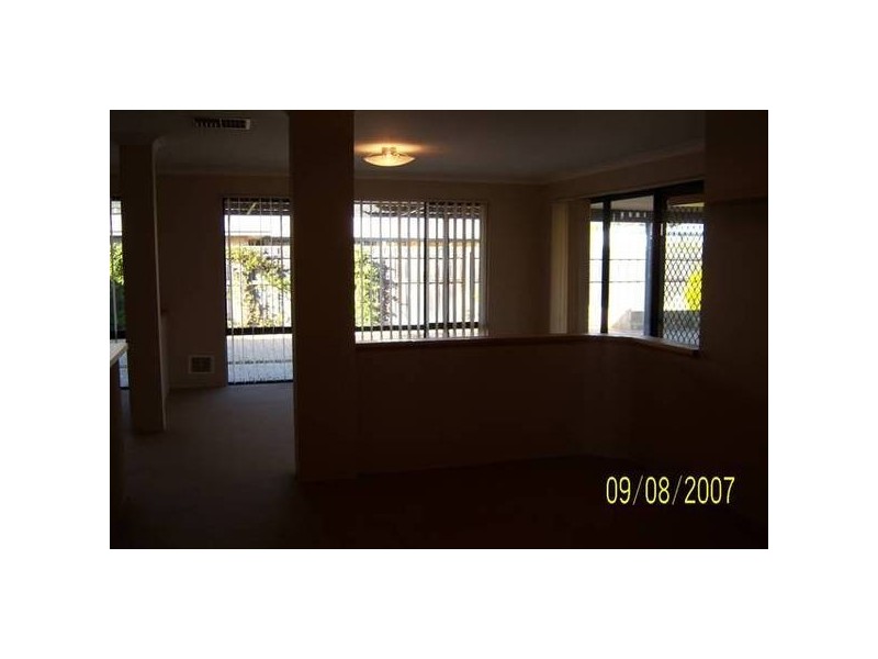 Wanarra Close, Ellenbrook WA 6069