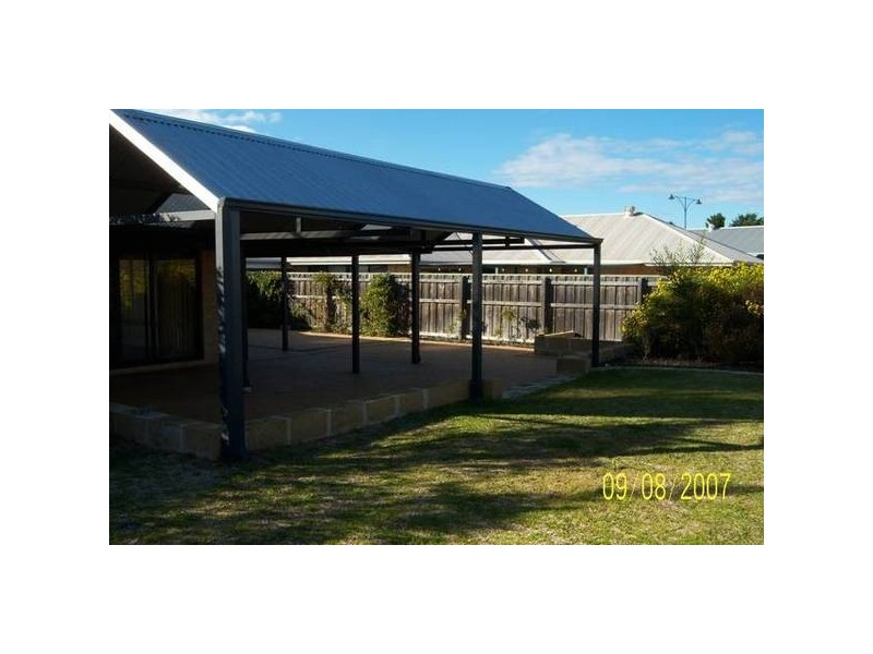 Wanarra Close, Ellenbrook WA 6069