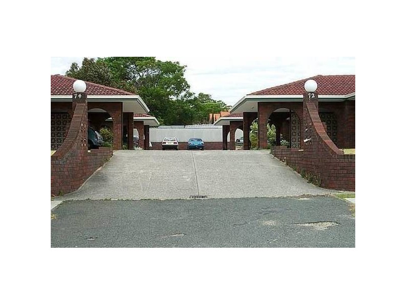 2/72 Waterloo Street, Joondanna WA 6060