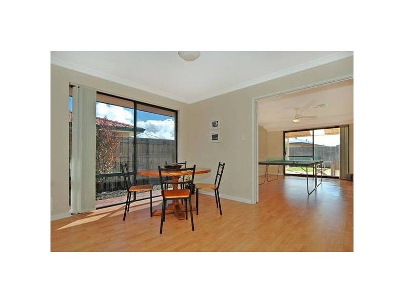 33 Tokara Avenue, Henley Brook WA 6055