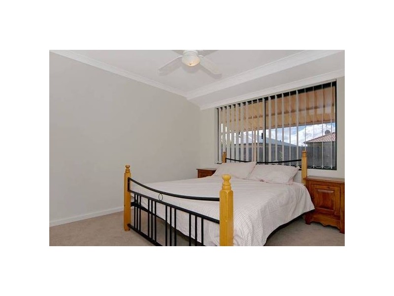 33 Tokara Avenue, Henley Brook WA 6055