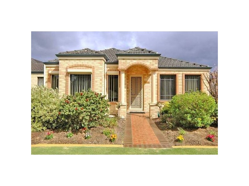 35 Vaucluse Crescent, Ellenbrook WA 6069