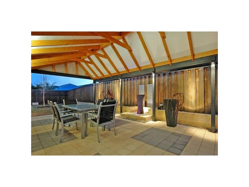 68 Tokara Avenue, Henley Brook WA 6055