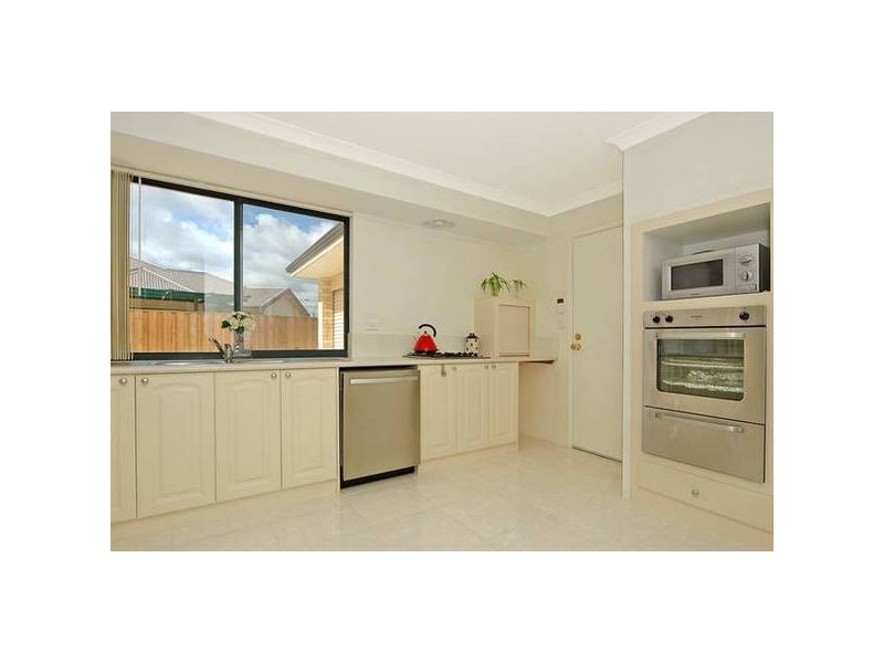 24 Moulton Trail, Ellenbrook WA 6069