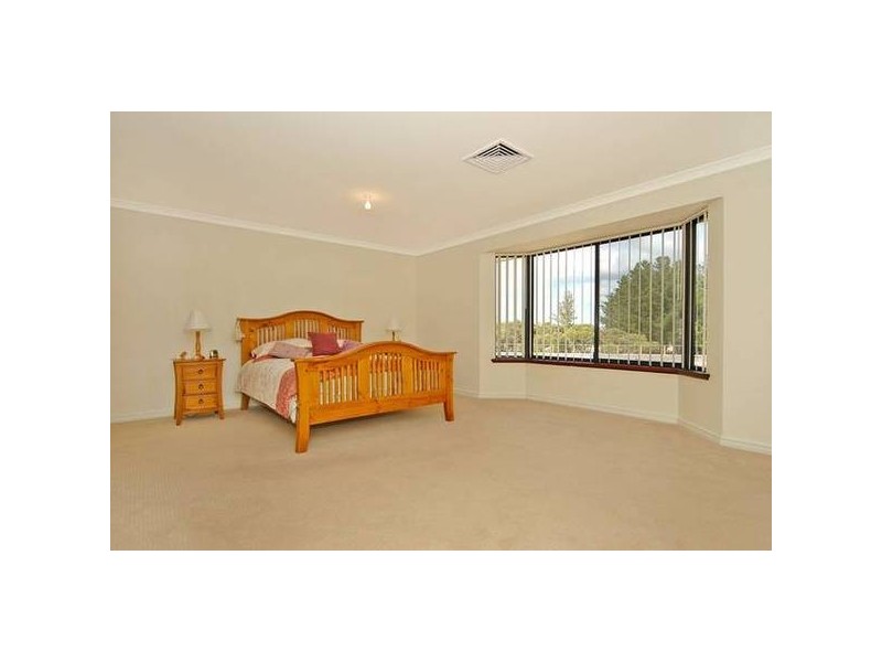 24 Moulton Trail, Ellenbrook WA 6069