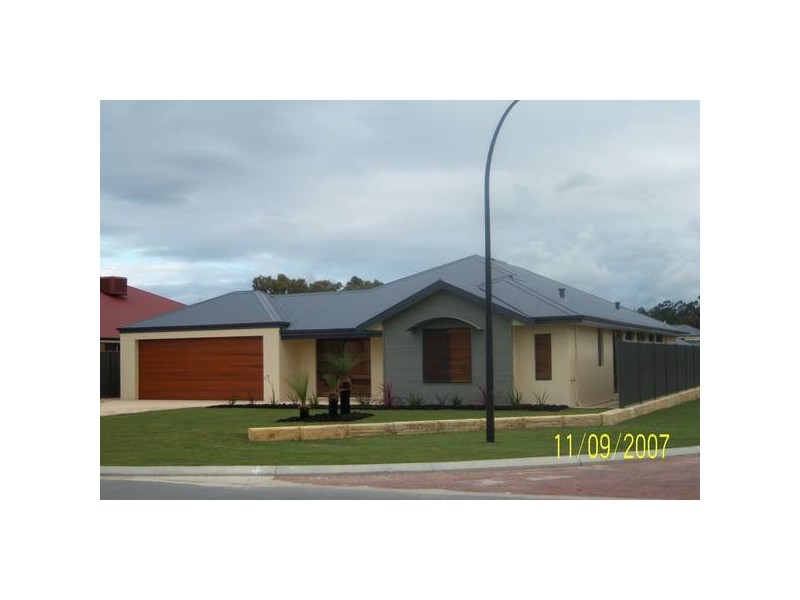 14 Devereux Cres Aveley, Ellenbrook WA 6069