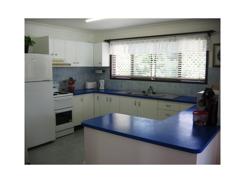 3 Anthea Street, Kinka Beach QLD 4703