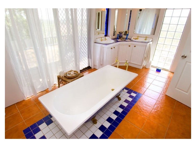 128 Archer Street, Emu Park QLD 4710