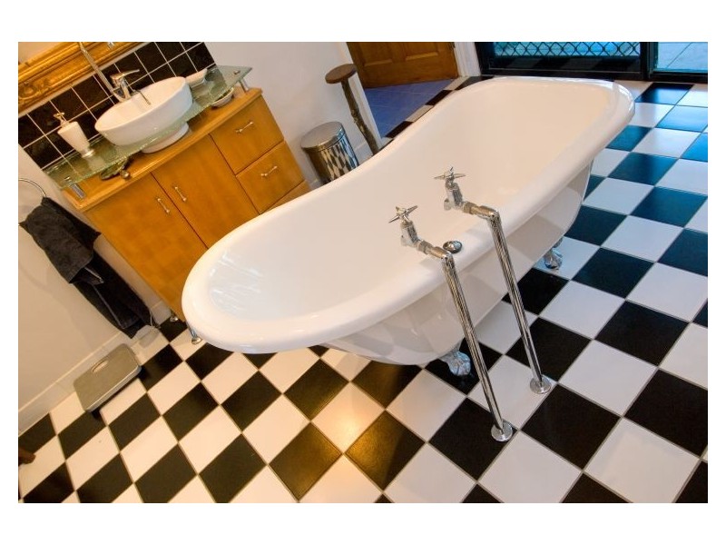 128 Archer Street, Emu Park QLD 4710