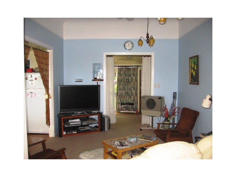 9 Strow Street, Barlows Hill QLD 4703