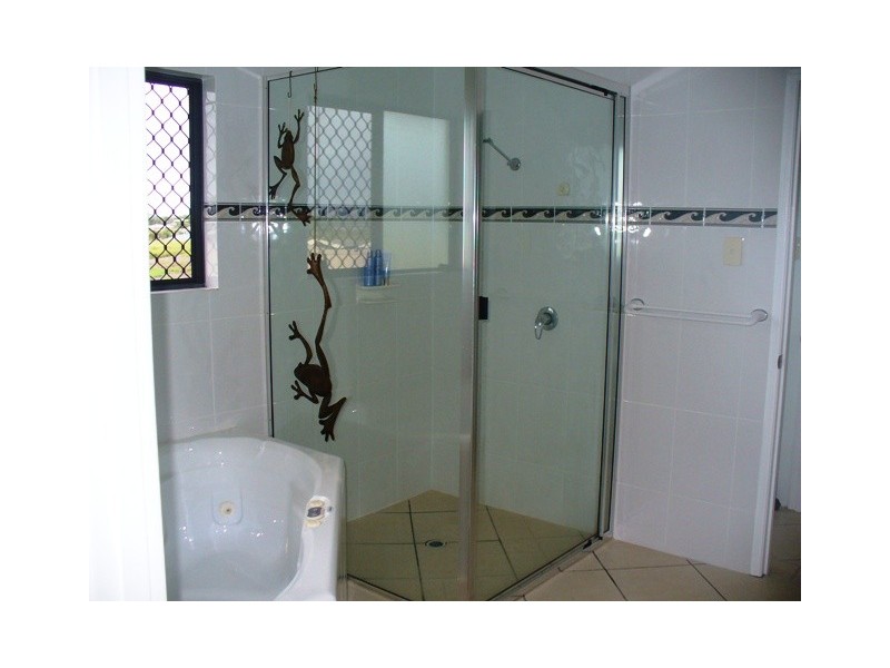 62 Larnach Street, Zilzie QLD 4710