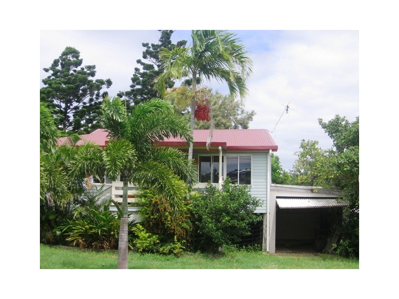 40 Richard Street, Emu Park QLD 4710