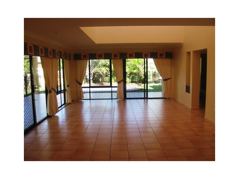 5 Monaco Drive, Zilzie QLD 4710