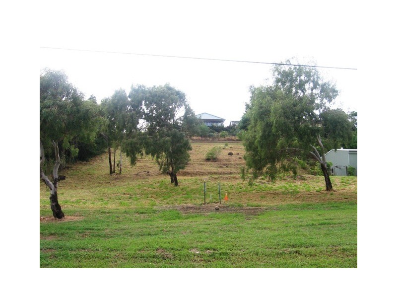 15 & 17 Nelson Street, Emu Park QLD 4710