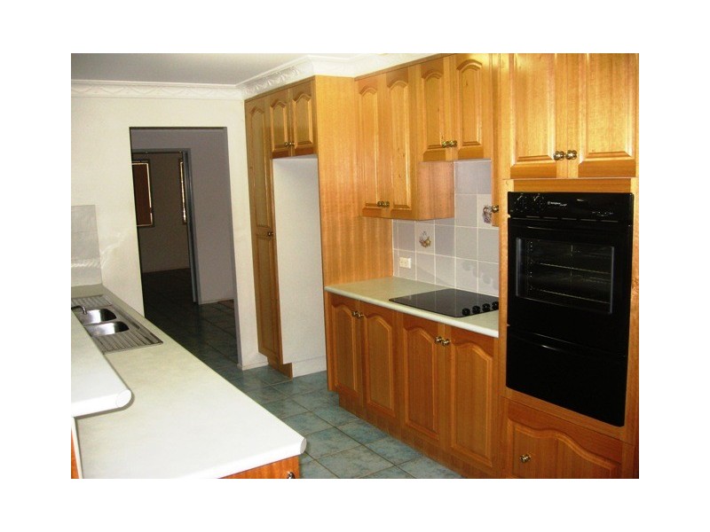 10 Fairbairn Court, Emu Park QLD 4710