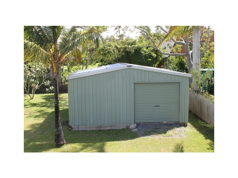 15 Crane Street, Emu Park QLD 4710