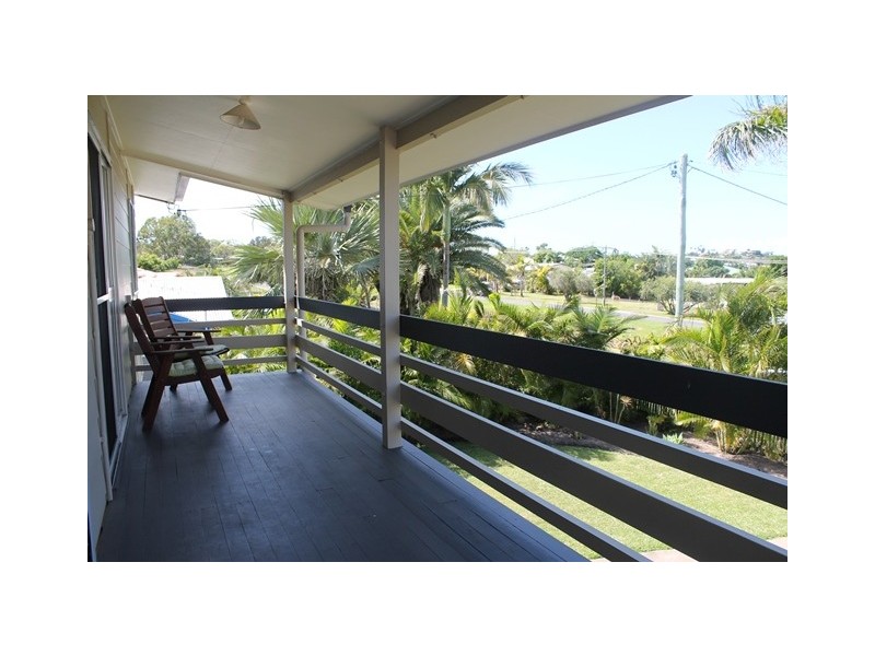 15 Crane Street, Emu Park QLD 4710