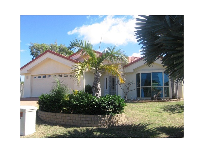 7 San Marino Way, Zilzie QLD 4710