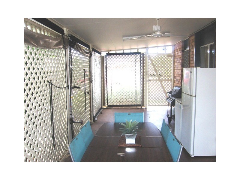 1/10 Arthur Street, Emu Park QLD 4710