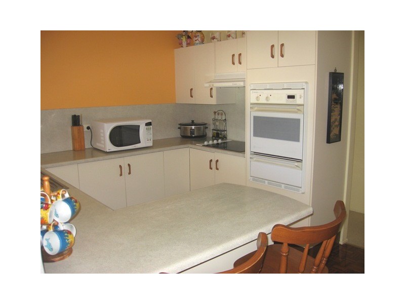 31 Evelyn Street, Zilzie QLD 4710