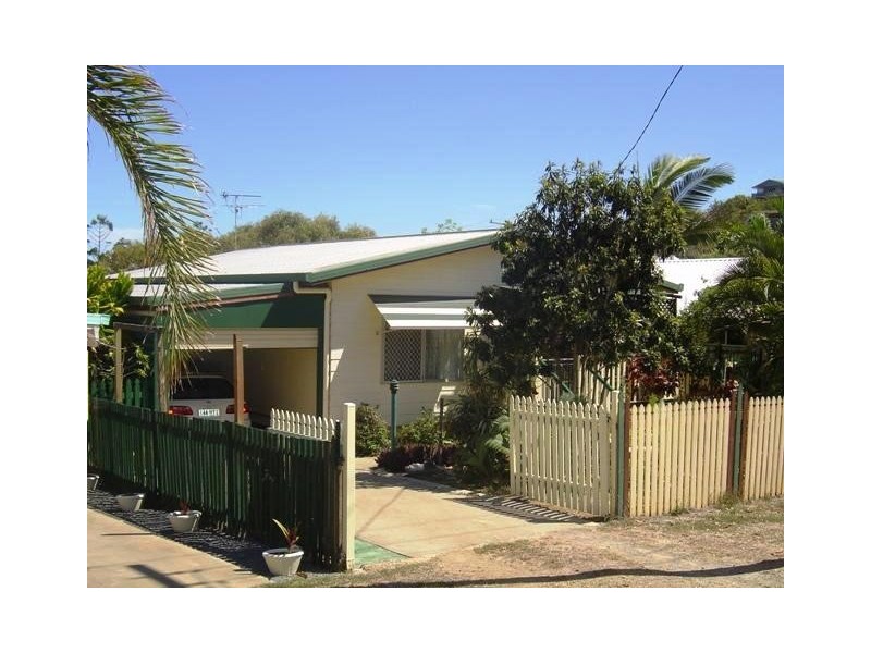 14 Phillip Street, Emu Park QLD 4710