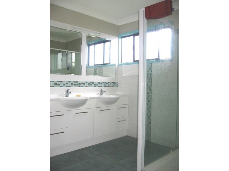 59 Higson Street, Emu Park QLD 4710