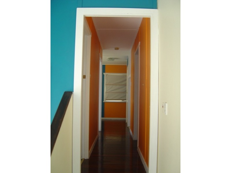 11 Meadow Street, Keppel Sands QLD 4702