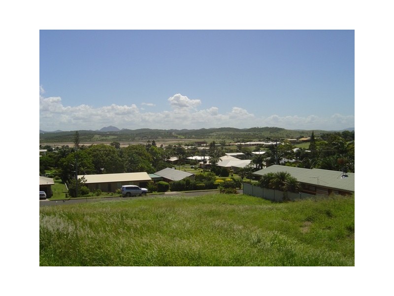 17 Larnach Street, Zilzie QLD 4710