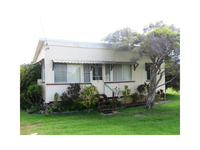 14 Arthur Street, Emu Park QLD 4710