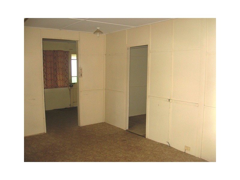 14 Arthur Street, Emu Park QLD 4710