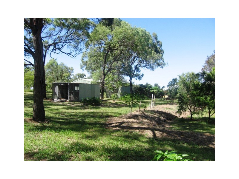 24 Lyndhurst Avenue, Emu Park QLD 4710