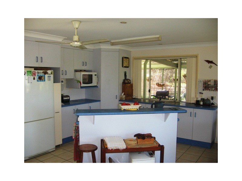 24 Lyndhurst Avenue, Emu Park QLD 4710