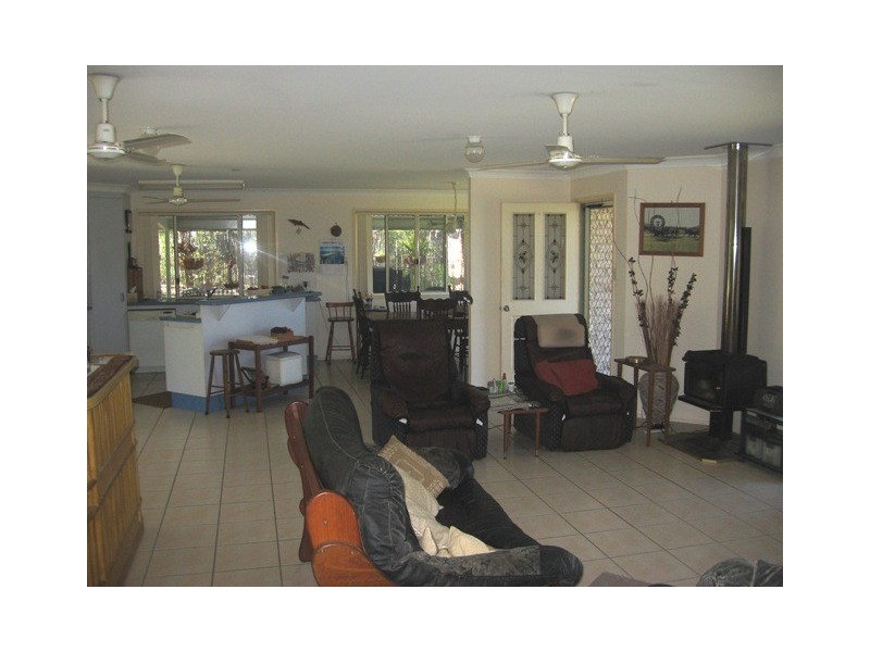 24 Lyndhurst Avenue, Emu Park QLD 4710