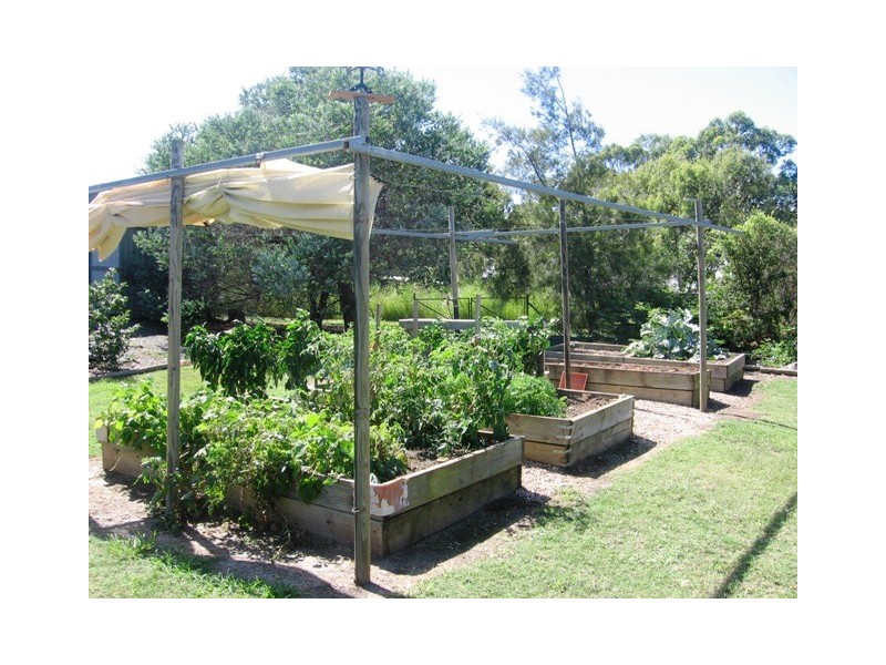 24 Lyndhurst Avenue, Emu Park QLD 4710