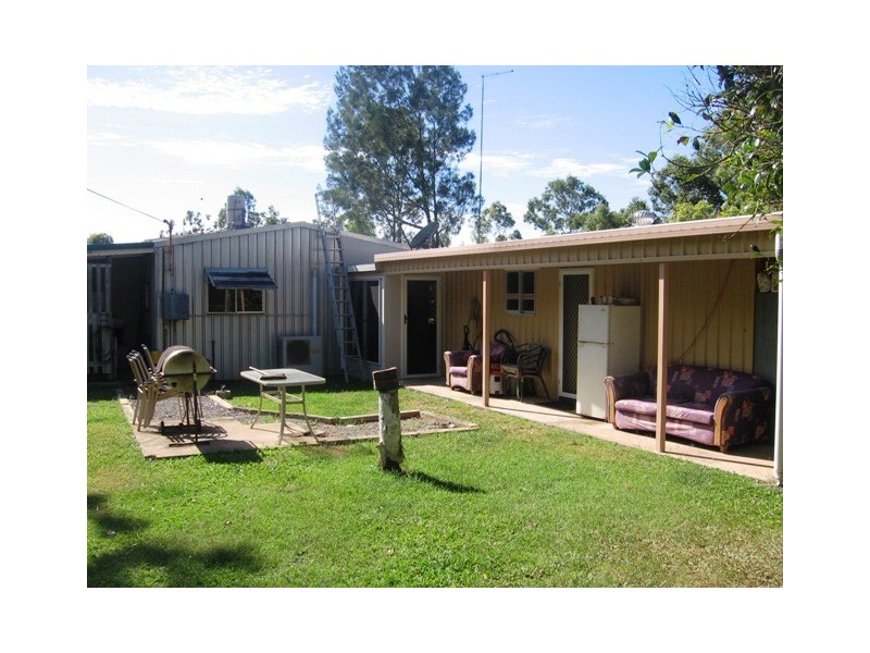 228 Hoffmans Road, Coowonga QLD 4702