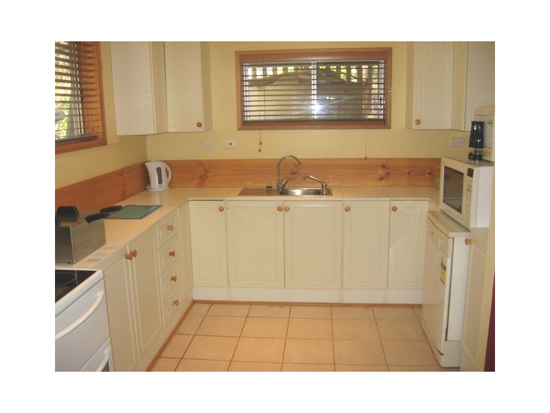 228 Hoffmans Road, Coowonga QLD 4702