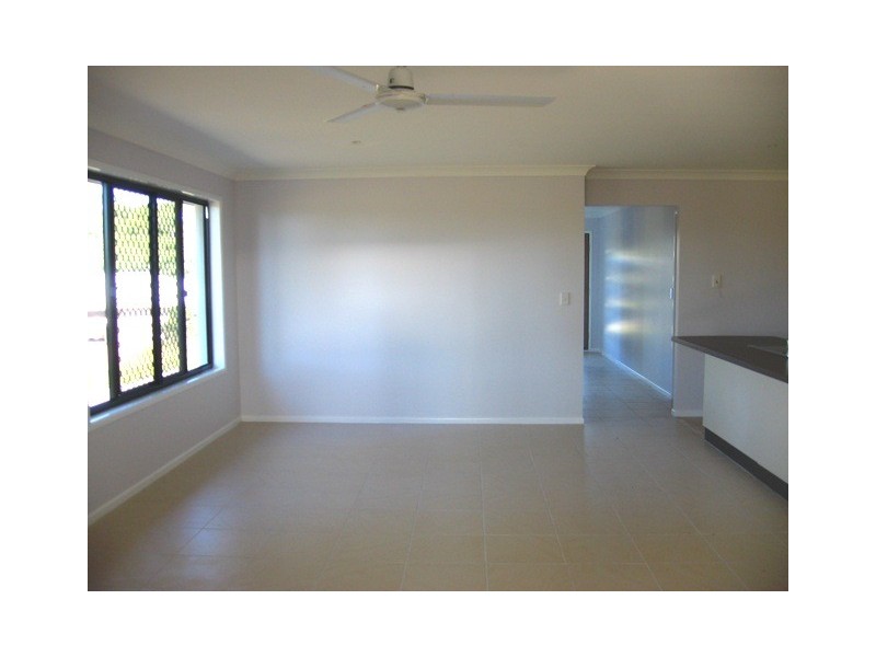 3 Eagle Place, Zilzie QLD 4710
