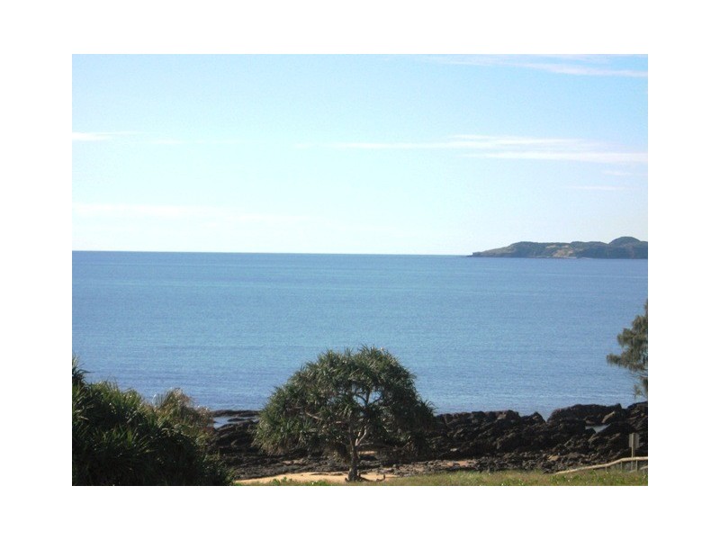 1 Cnr Keppel & Wood Streets, Emu Park QLD 4710