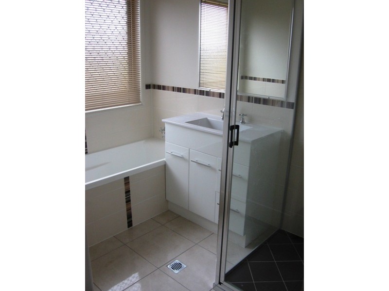 49 Valley Park Road, Zilzie QLD 4710