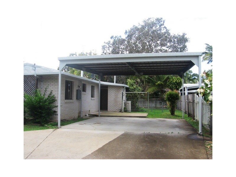 2/2 Anthea Street, Kinka Beach QLD 4703