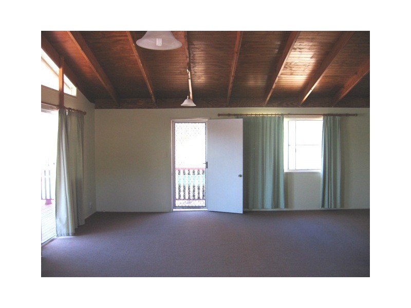 83 Bright Street, Emu Park QLD 4710