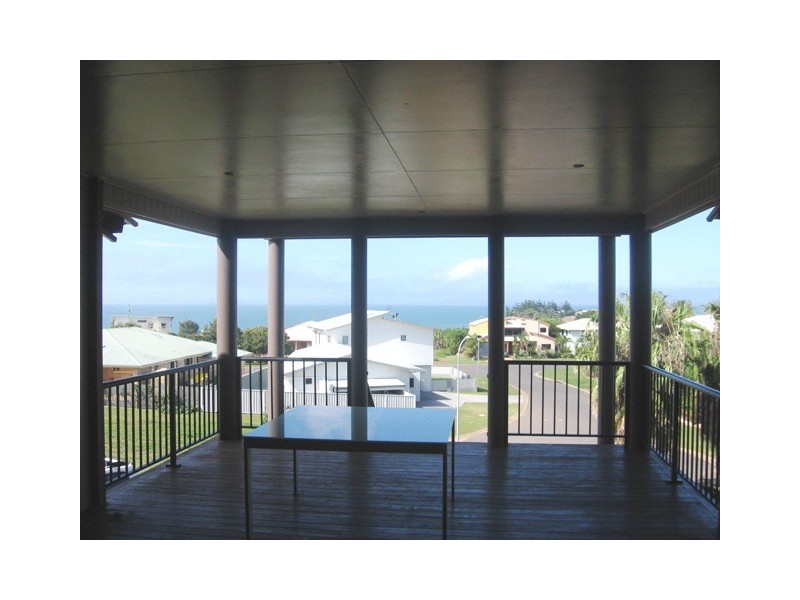 8 Taldora Place, Emu Park QLD 4710