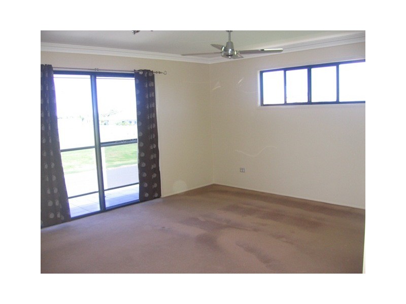 42 Monaco Drive, Zilzie QLD 4710